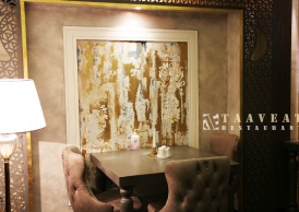 دکوراسیون و فضای رستوران تاویت